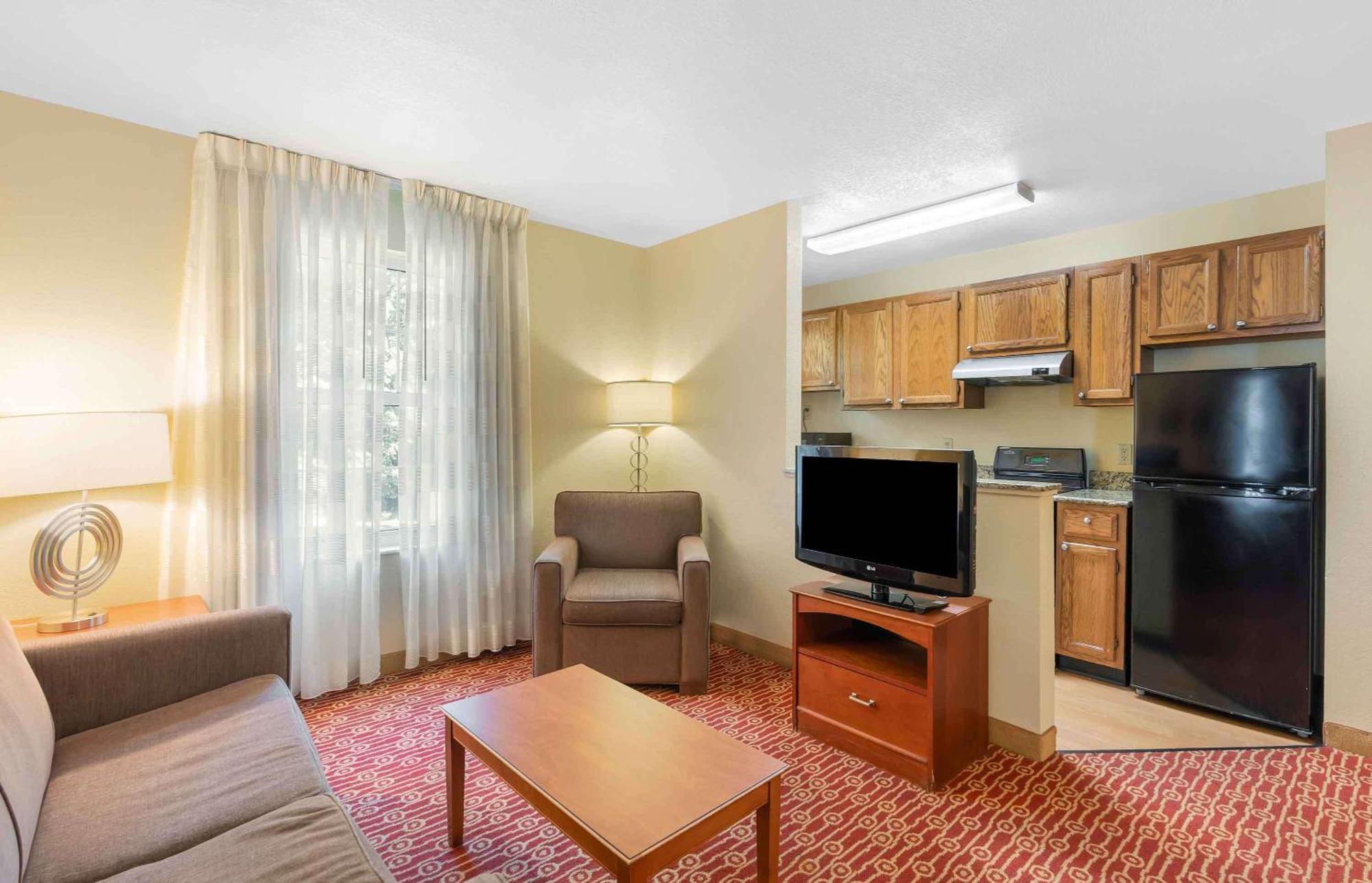 Extended Stay America Suites - Atlanta - Norcross - Peachtree Corners エクステリア 写真